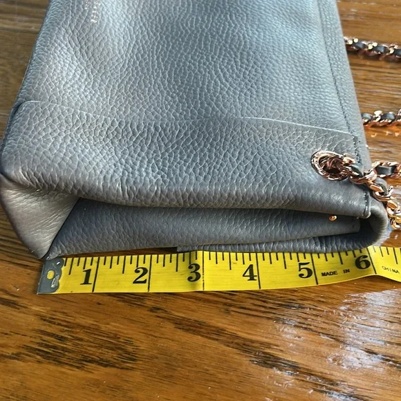 Ted Baker London Parson handbag. Gray with rosegold details. Excellent condition - Picture 12 of 16